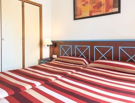 Marinda Garden Apartment 3*